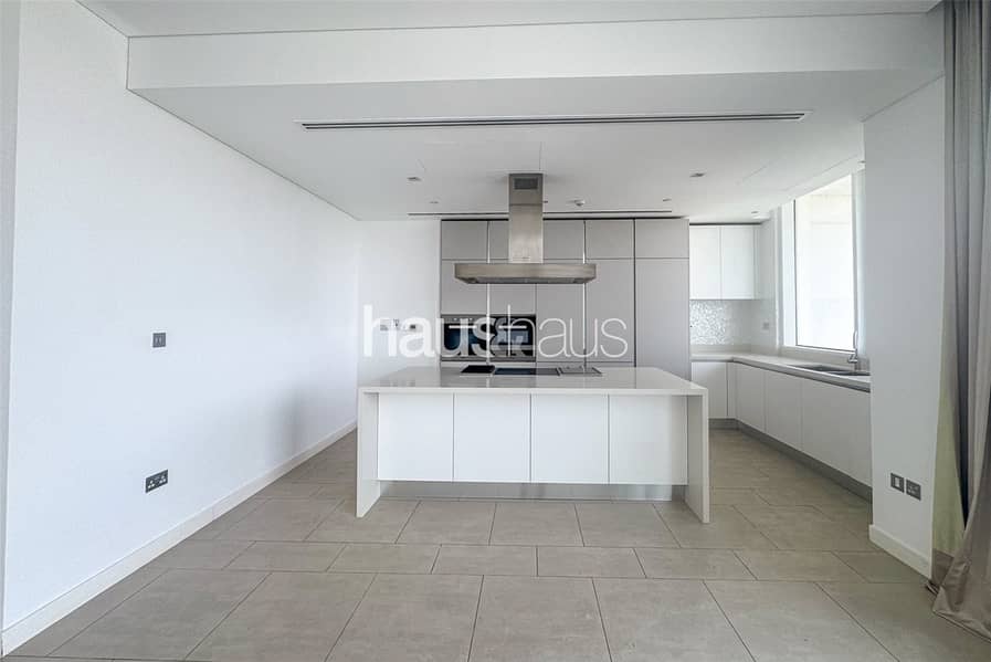 Beautiful 2 Bed | Stunning View | Al Barari Beautiful 2 Bed | Stunning View | Al Barari