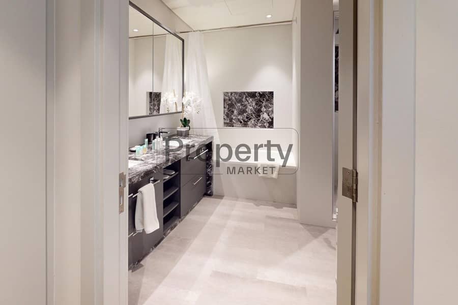 20 U-1204-Boulevard-Point-Downtown-3BR-Bathroom. jpg