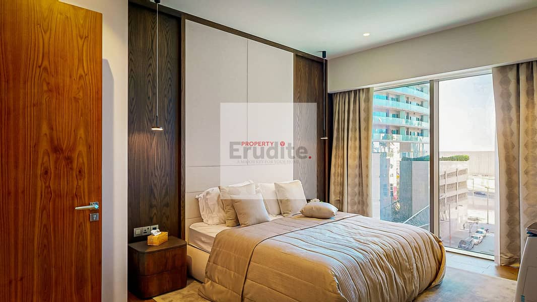 20 MG-Jumeirah-Living-Villa-06-01232025_144121. jpg