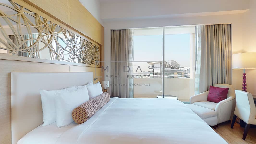 8 MEA AL JADDAF - 3BR - BEDROOM 1 _ PHOTO 2. jpg