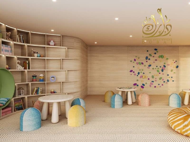 12 Moonstone Branded Renders (1x1)-12. jpg