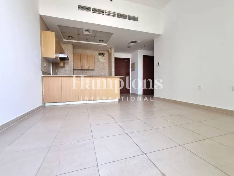 位于迪拜生产城(IMPZ)，奥克伍德住宅区 1 卧室的公寓 610000 AED - 12300659
