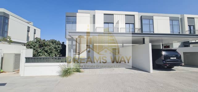فیلا 4 غرف نوم للايجار في الفرجان، دبي - IMG-20250721-WA0053. jpg