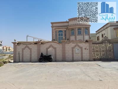 فیلا 4 غرف نوم للايجار في الروضة، عجمان - IMG-20250722-WA0155. jpg