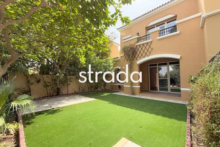 2 Bedroom Villa for Rent in Arabian Ranches, Dubai - Full Lake View | Upgraded | Closed Garage | C Type