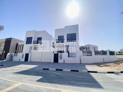 6 Bedroom Villa for Sale in Al Furjan, Dubai - Private Villa | 5 Bedroom+Maid | Call Today