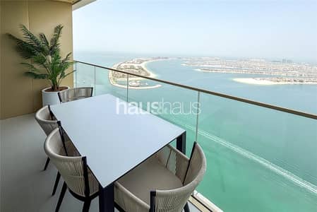 2 Bedroom Flat for Rent in Dubai Harbour, Dubai - Grand Bleu - The Height of Beachfront Luxury