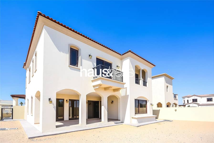 Stunning | Opposite Pool and Park | True Corner