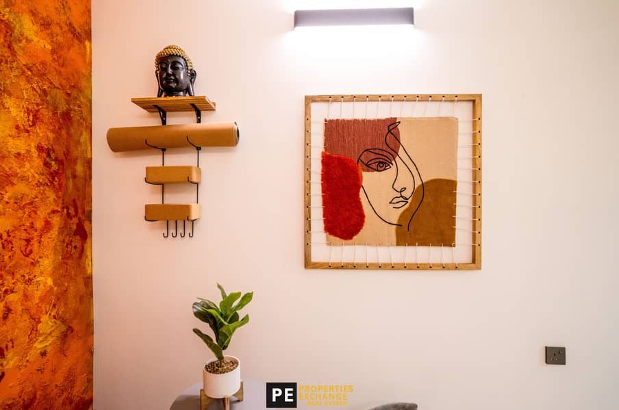 13 TWR 1001 Styling 03 . jpg