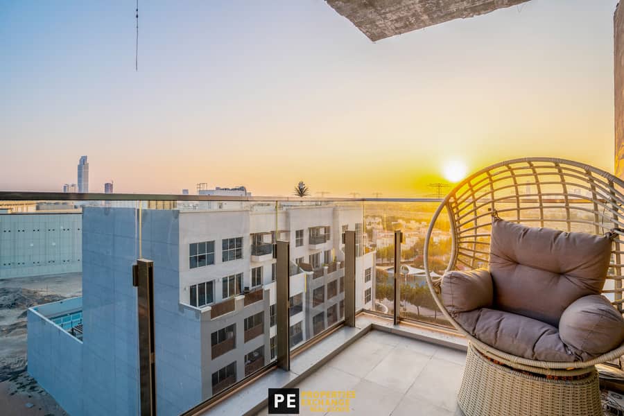 21 TWR 1002 Balcony View 08. jpg