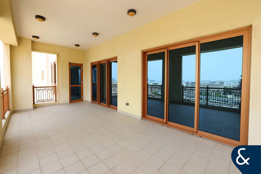 位于朱美拉棕榈岛，滨海公馆，滨海公馆4号大楼 3 卧室的公寓 290000 AED - 12302933