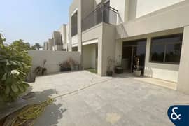 Private Garden | Open-Plan | Spacious |