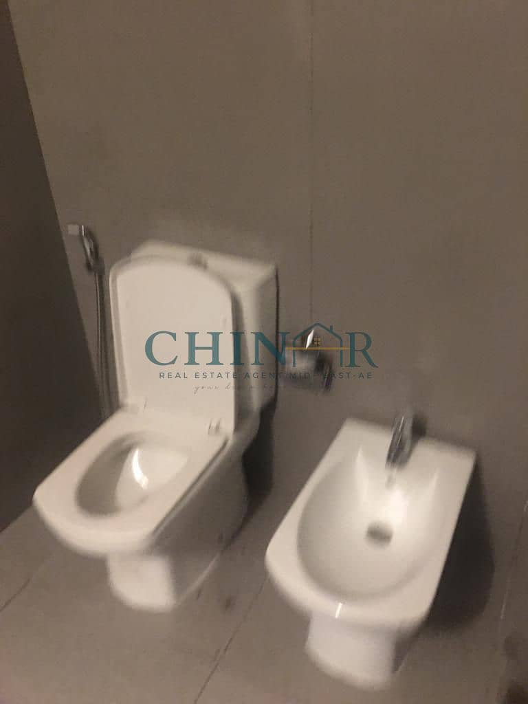 9 9fa3a1e2-a1f4-49d3-92c2-94ecc8ce80f5. jpeg