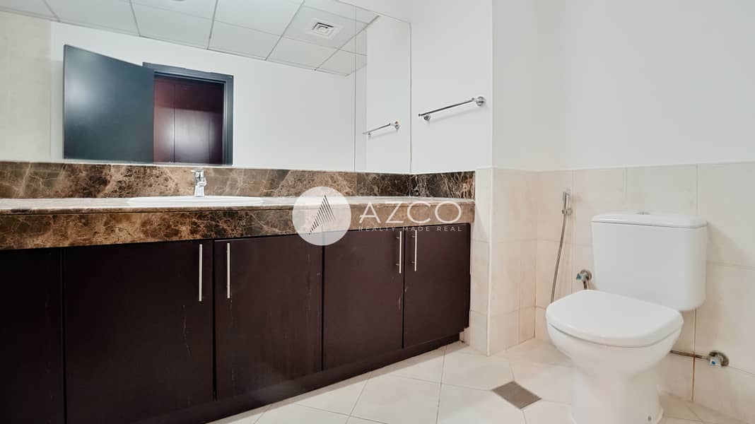 12 AZCO REAL ESTATE-13. jpg