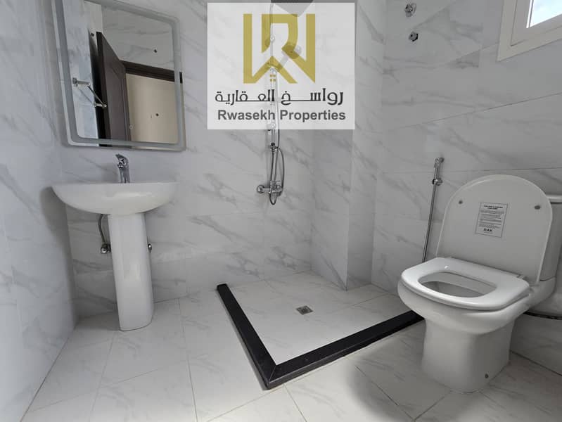7 3b6df0d8-b1ff-443e-8533-0d48e6c9958e. jpg