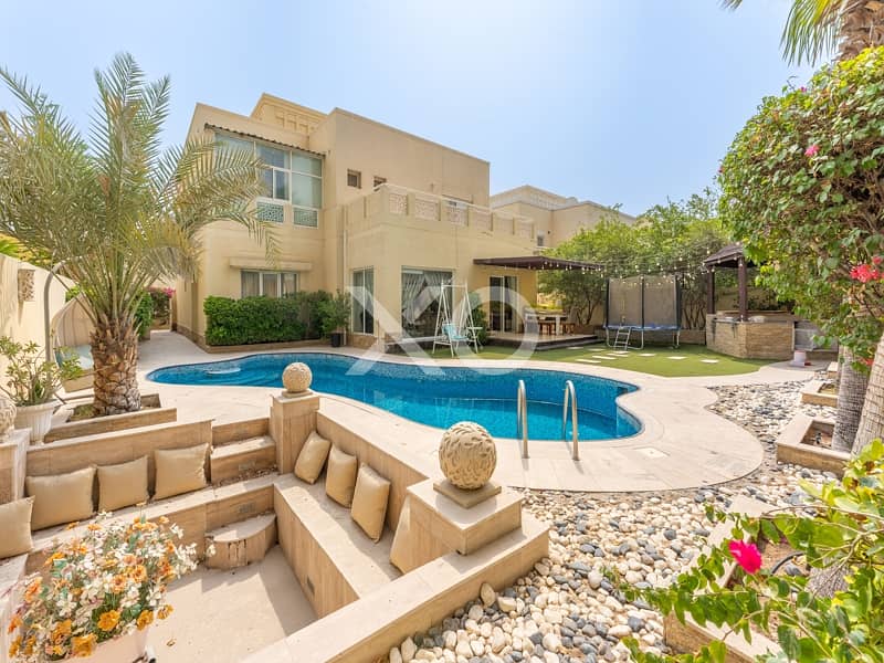 位于芳草青青，芳草青青2号 5 卧室的别墅 11500000 AED - 12304232