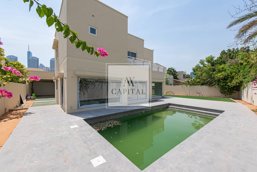 Elegant Style | Pool | First Occupant Elegant Style | Pool | First Occupant
