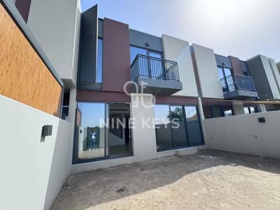 3 Cпальни Таунхаус Продажа в Дубайлэнд, Дубай - IMG-20250722-WA0157. jpg