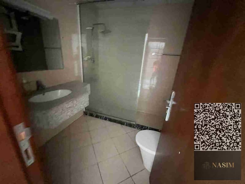 8 1000247450. jpg