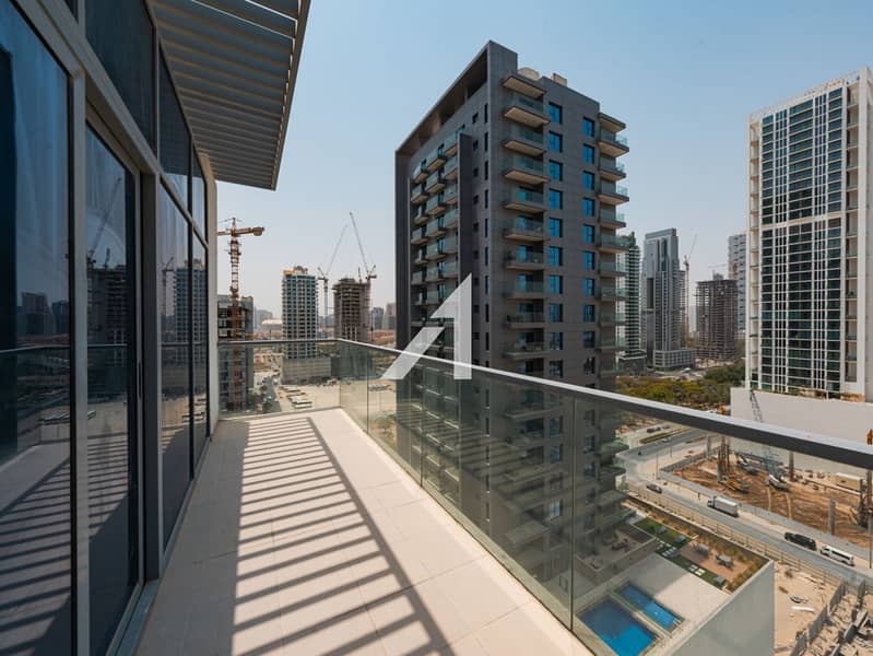 Spacious 2BR with Large Terrace|Vacant|Unfurnished