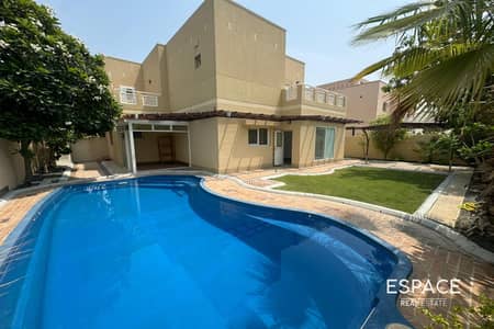 3 Bedroom Villa for Rent in The Meadows, Dubai - Type 15 - Fully Upgraded - Private Pool