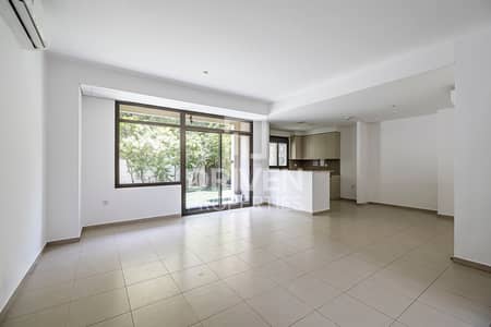 3 Bedroom Townhouse for Rent in Town Square, Dubai - Spacious with Maids Room | Back to Back | Type 5
