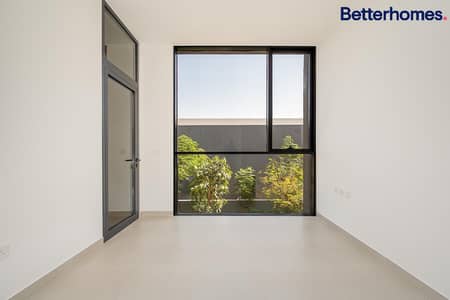 4 Bedroom Townhouse for Rent in Tilal City, Sharjah - Spacious 4BR TH | Maid Room | Ready to Move