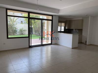 فیلا 3 غرف نوم للايجار في تاون سكوير، دبي - IMG-20250721-WA0078. jpg