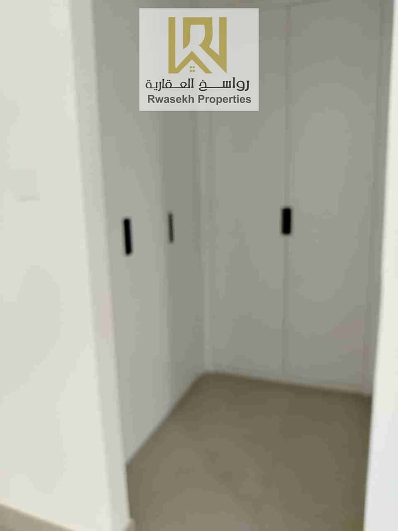 27 1000035777. jpg