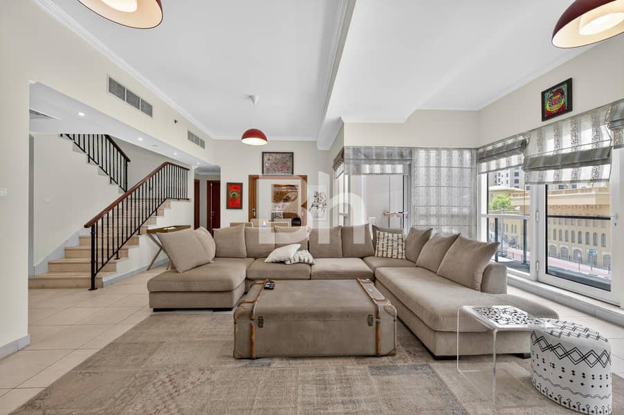 Duplex Villa | Chiller Free | Large Terrace