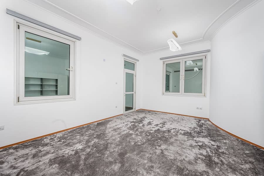 Rare Opportunity | Grand Plot | City View