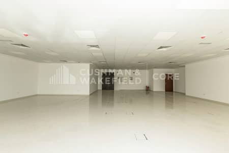 Office for Rent in Al Reem Island, Abu Dhabi - Sea Views I Fitted Office I High Floor