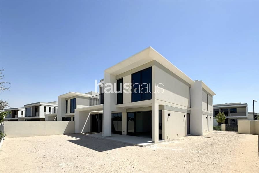فیلا في هارموني 2،هارموني،تلال الغاف 5 غرف 680000 درهم - 12307389 فیلا في هارموني 2،هارموني،تلال الغاف 5 غرف 680000 درهم - 12307389
