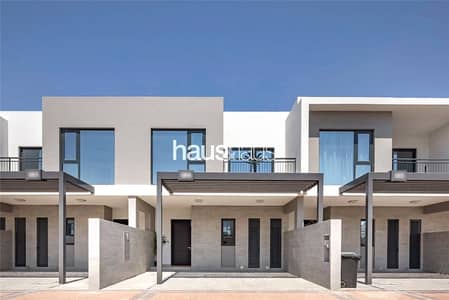 3 Bedroom Villa for Sale in Arabian Ranches 2, Dubai - Single Row | Vacant now | Close to Pool + Park