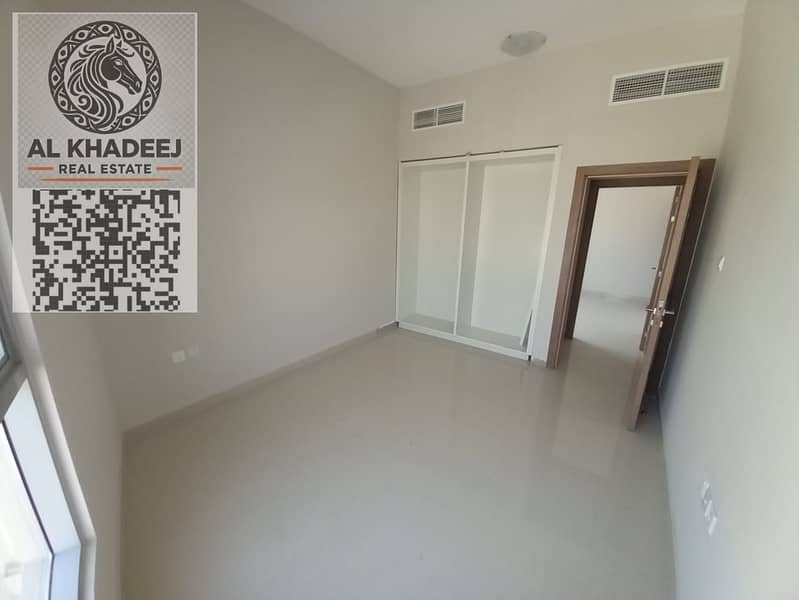 8 29b9a68a-ad4a-41d1-97fb-e3465ab1fd3a. jpg
