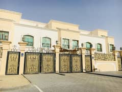 Corner Villa | Amazing Location | Fully Mantained