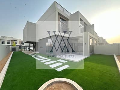 فیلا 4 غرف نوم للايجار في دبي الجنوب، دبي - WhatsApp Image 2025-07-23 at 10.32. 22_ffd40553. jpg