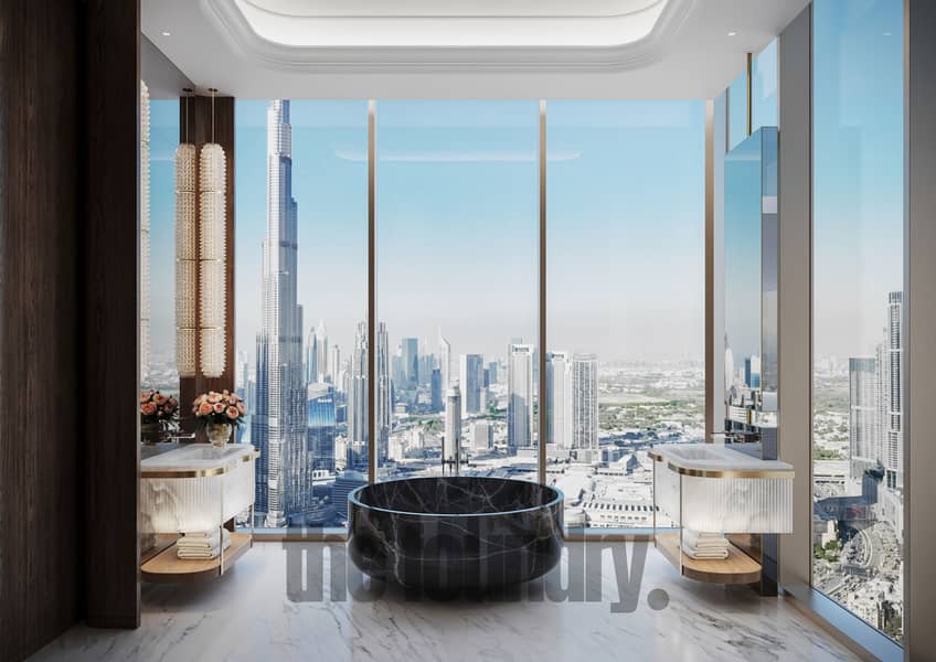 54 Sky Villa Master Bedroom En_suite. jpg