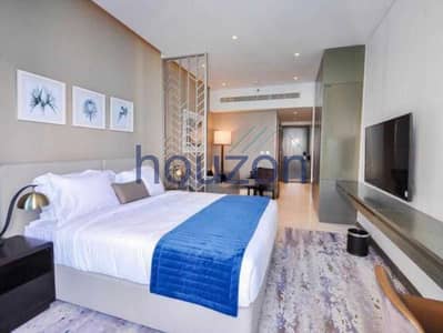 Studio for Sale in Business Bay, Dubai - Spacious Studio | Balcony | Canal + Pool View