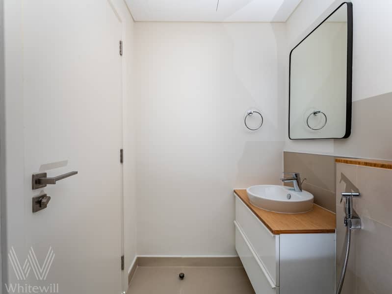 15 ROM03783-HDR. jpg