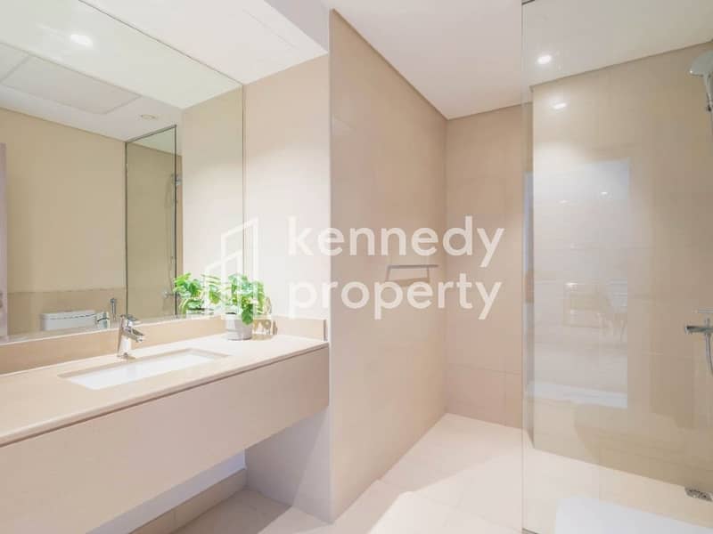 10 11. Kennedy Property Rentals Water's Edge. jpg
