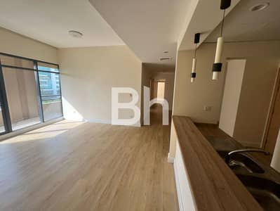 2 Bedroom Flat for Rent in The Views, Dubai - Renovated 3BR | Semi-Furnished | View 1 The Greens