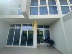 فیلا في فاردون،(أكويا من داماك) داماك هيلز 2 3 غرف 85000 درهم - 12310038