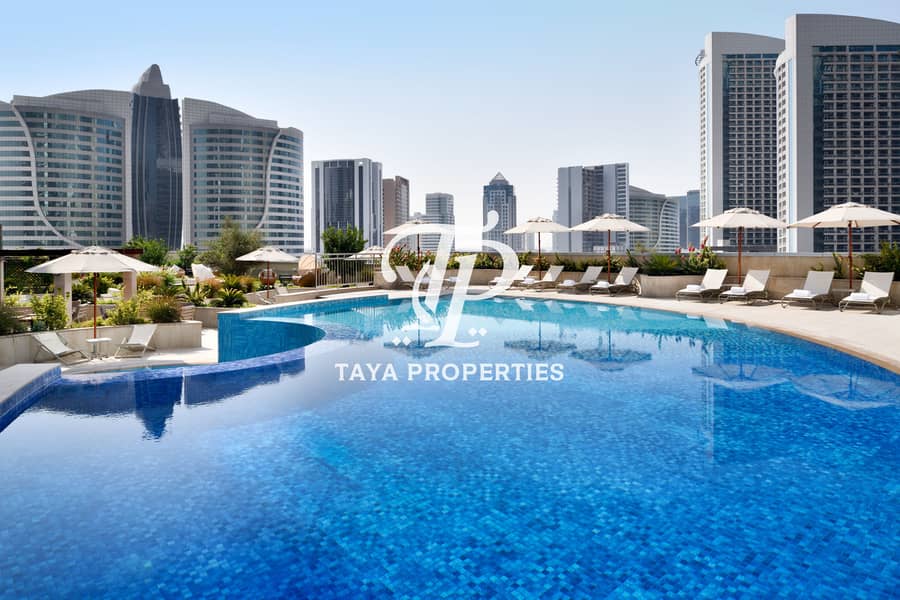 12 Outdoor Pool. JPG