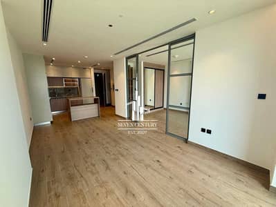 1 Bedroom Apartment for Rent in Jumeirah Village Circle (JVC), Dubai - Near Exit and Entrance | Near to Circle