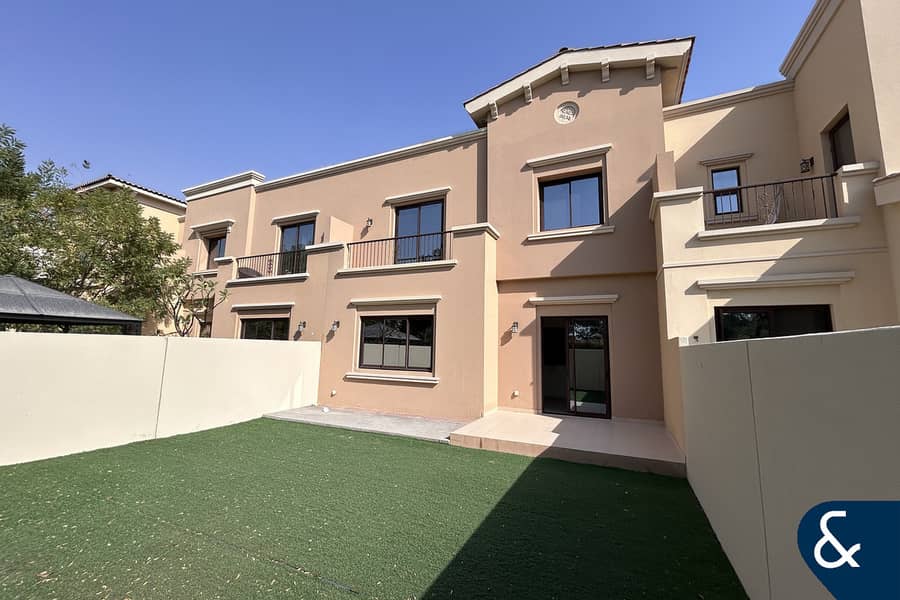 Backing Pool | Prime Location | 3 Bedrooms