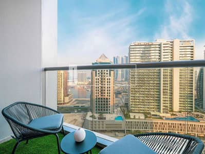 Studio for Sale in Business Bay, Dubai - High Floor | Pool and Park Views | Furnished