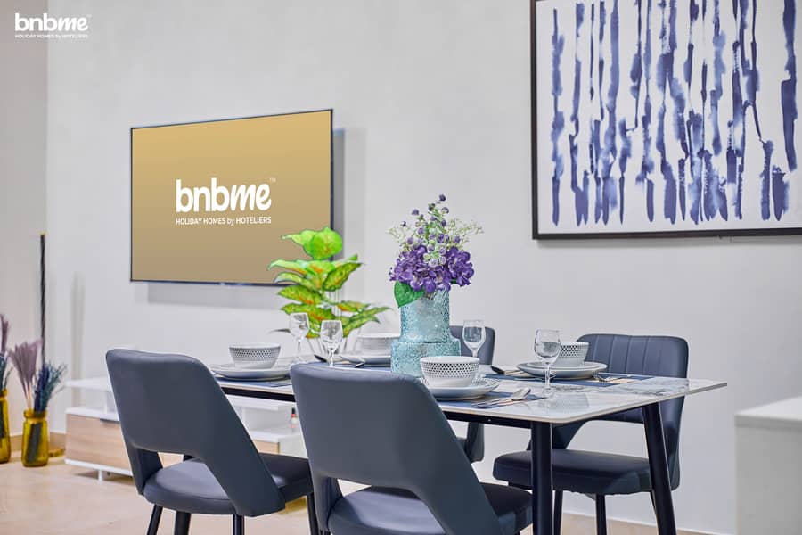 8 Dining Table 2. jpg