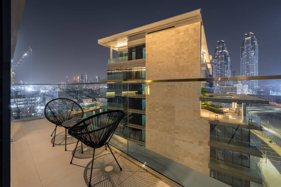 Luxury 2 BR + Maidsroom | Burj Khalifa City View and Canal View - Image 13