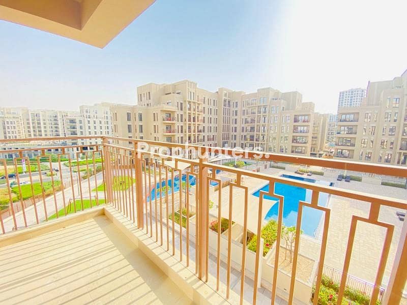 Semi-Closed Kitchen|3Beds | Pool View |Mid Floor